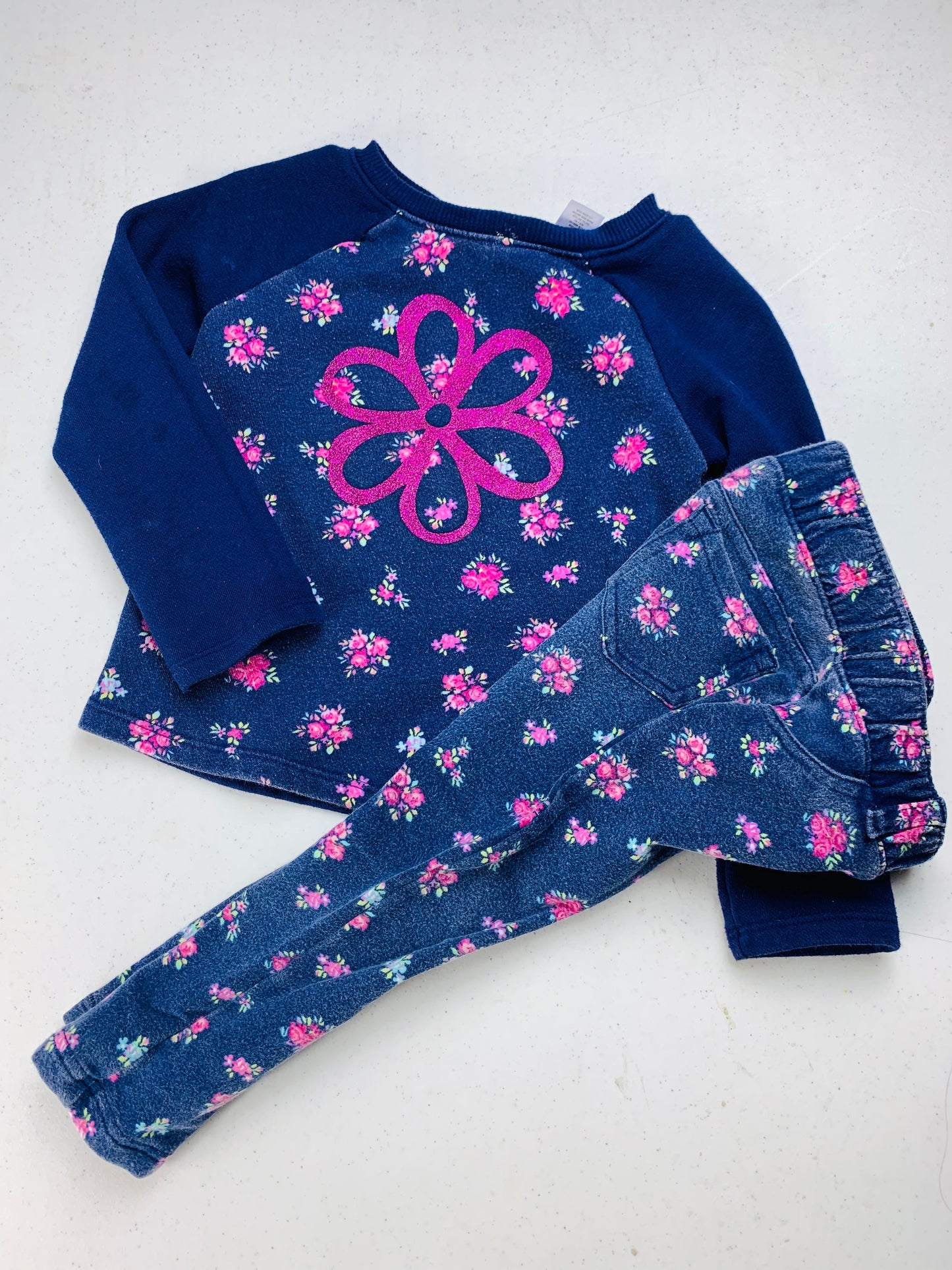 Resale purple flower sweatsuit 2T thread