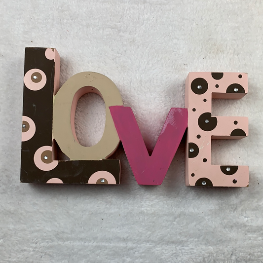 Love 3-d sign