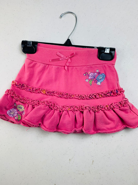 Resale Disney sleeping beauty skirt 2T 🧵