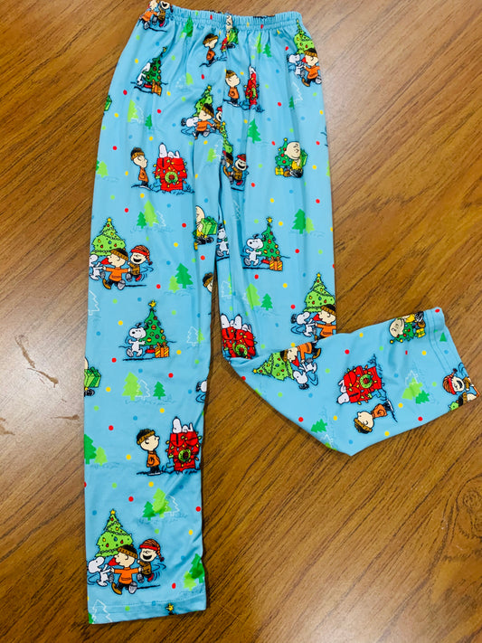 Resale Charlie Brown Christmas pants 7/8