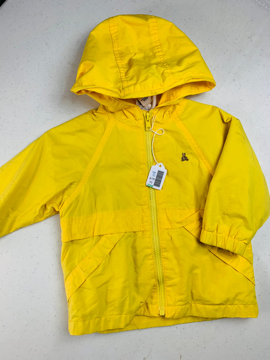 Resale Yellow spring jacket 12/18m 🧵